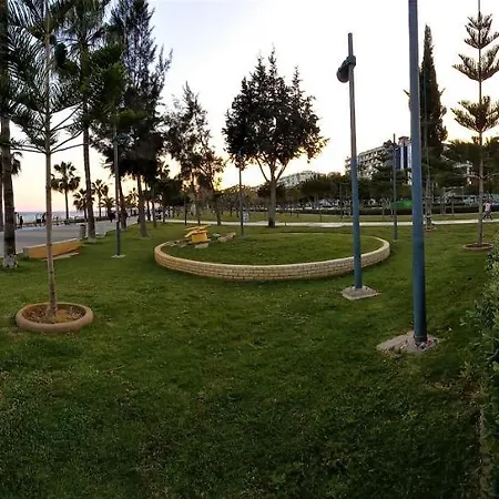 Artemis Boutique 2 *