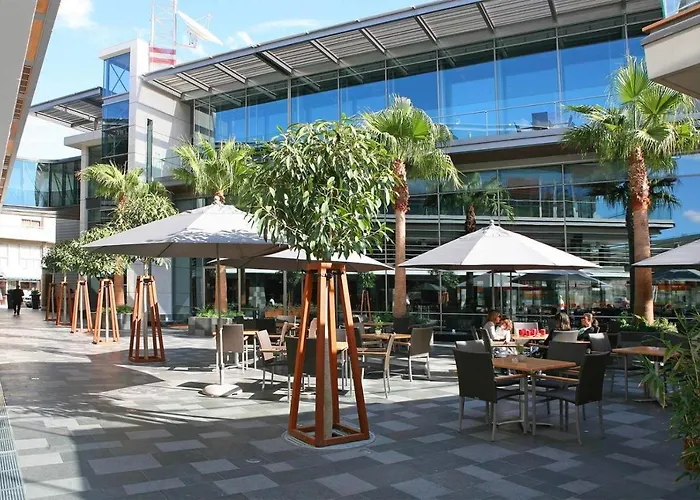 Artemis Boutique 2 *