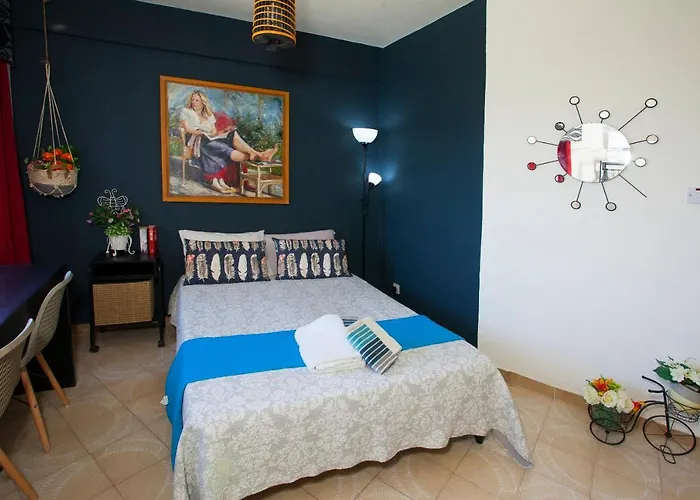 Artemis Boutique 2 *