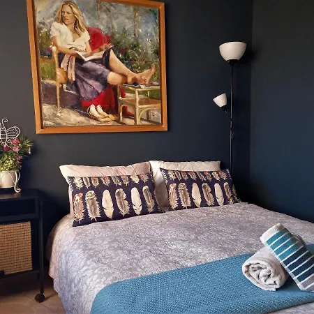 Artemis Boutique 2 Apartment